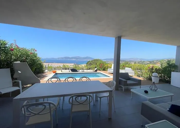 Villa Pietrosella, Vue Sur La Baie D'ajaccio